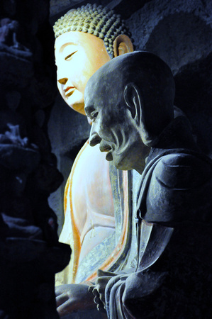 buddhist altar