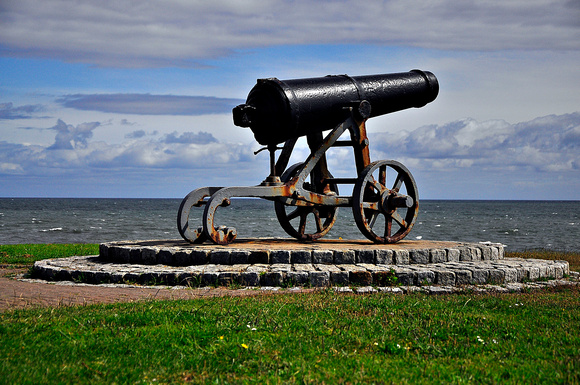 cannon from crimean war hartlepool