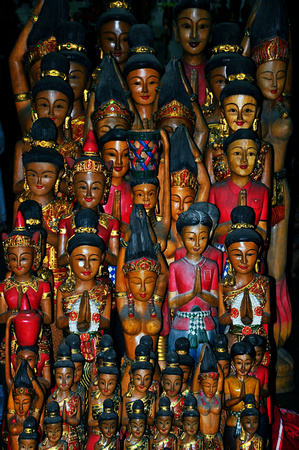 wooden figures shop in chiang mai