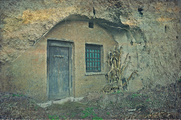 house caves xian