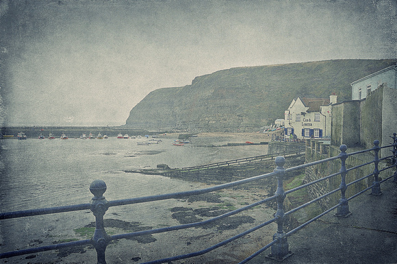 staithes harbour